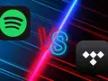 Logo Spotify i Tidal na tle neonowego napisu VS.