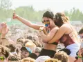 Jak ubrać się na koncert popowy, by czuć się komfortowo i stylowo