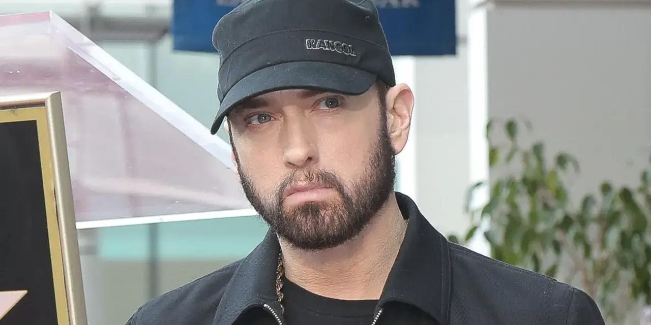 Eminem co to znaczy? Odkryj znaczenie jego pseudonimu i historii