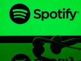 Spotify odtwarza losowo? Poznaj przyczyny i odzyskaj kontrolę