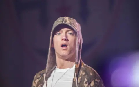 Eminem jak teraz wygląda? Zaskakujące zmiany w jego wyglądzie