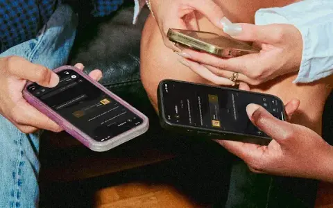 SoundCloud czy jest darmowy? Odkryj ograniczenia i możliwości wersji bezpłatnej