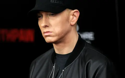 Dlaczego Eminem nie koncertuje w Polsce? Oto szokujące powody