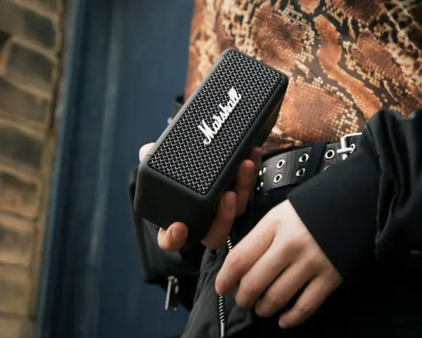 Marshall Emberton czy JBL - który głośnik naprawdę warto wybrać?
