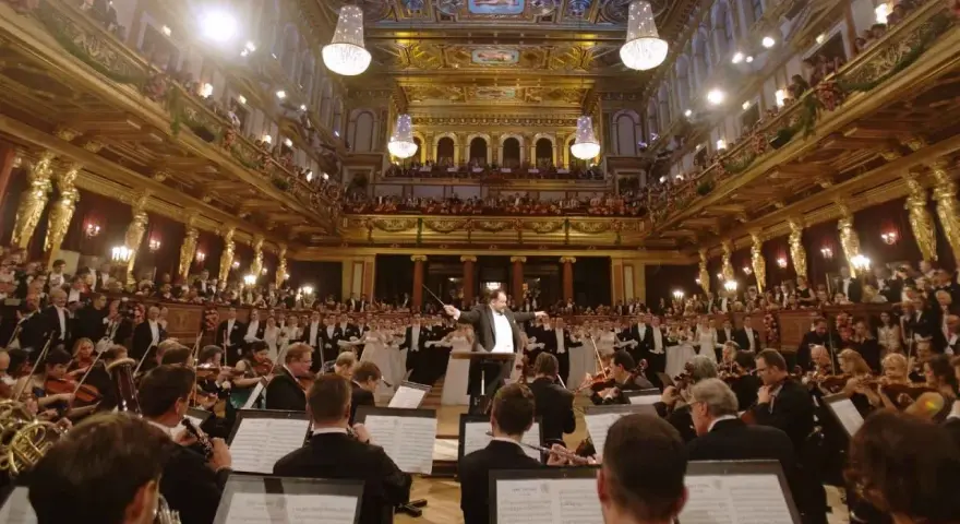 Gdzie odbywa się koncert noworoczny w Wiedniu? Odkryj Złotą Salę