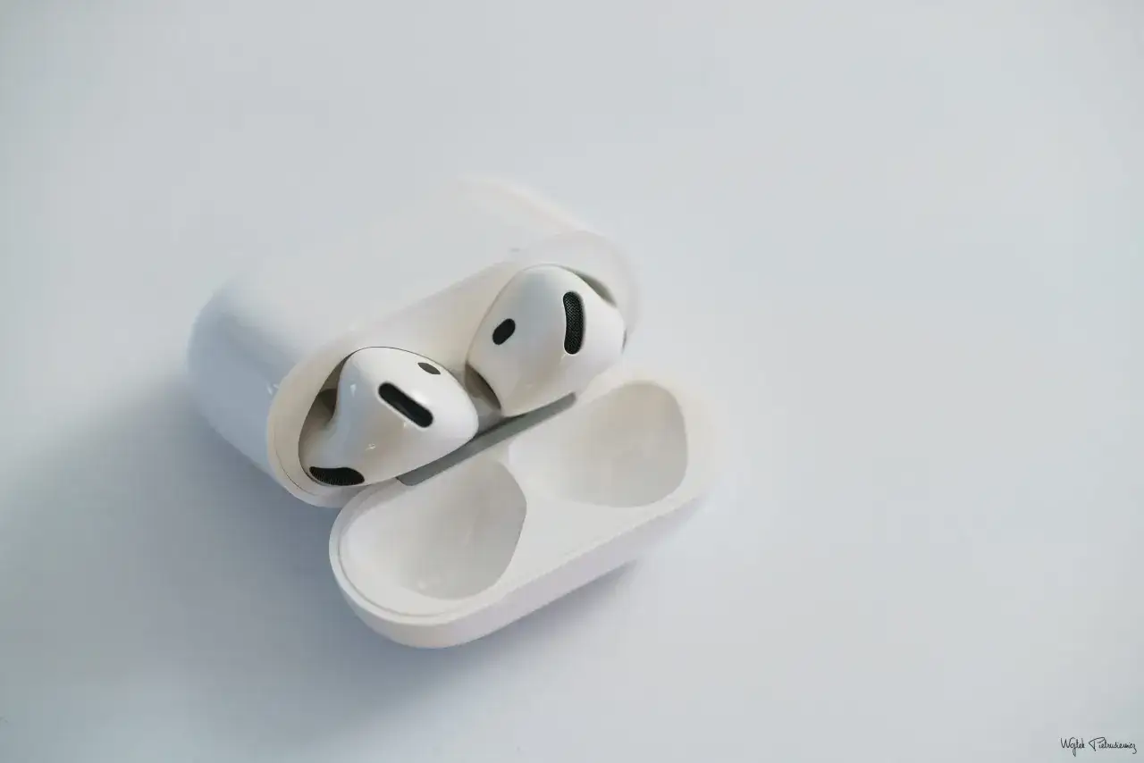 Zdjęcie Kiedy nowe AirPods Pro? Sprawdź, kiedy będą dostępne w sprzedaży
